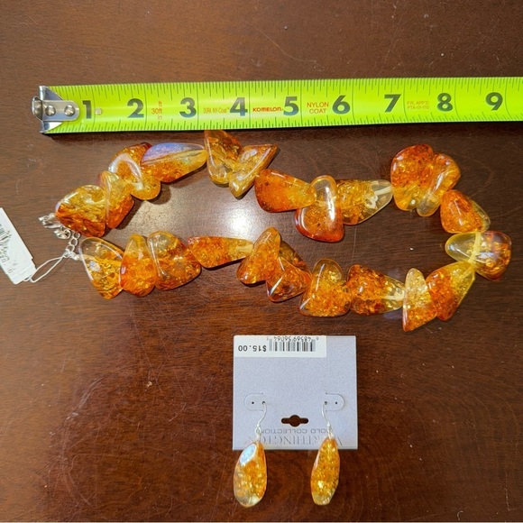 VTG Worthington Bold Collection Necklace & Earrings Set Baltic Amber Look NWT - Picture 7 of 7